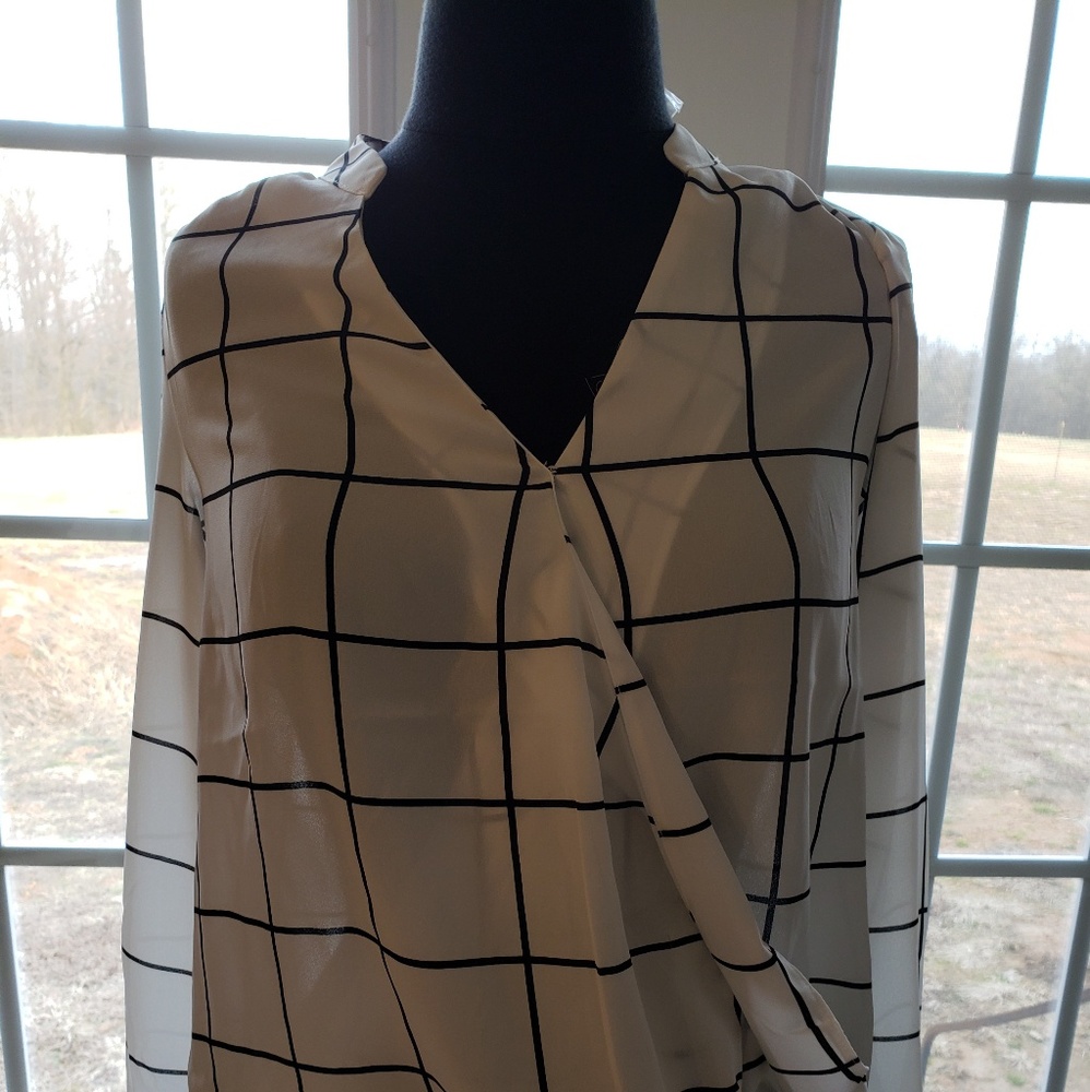 NWT White/Black Blouse